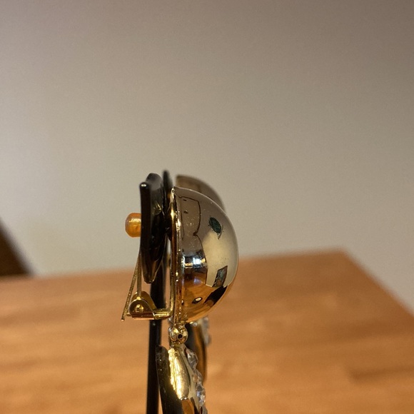 Earrings. 1980’s. Gold tone with black lucite and clear stones. - Picture 3 of 5